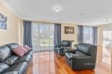 https://images.listonce.com.au/custom/160x/listings/24-chandler-road-glen-waverley-vic-3150/971/01562971_img_03.jpg?xYokG-tq8qI