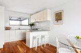 https://images.listonce.com.au/custom/160x/listings/24-chapman-avenue-thomastown-vic-3074/225/01589225_img_03.jpg?-eAYZTOGg1U