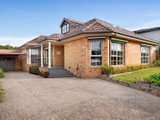 https://images.listonce.com.au/custom/160x/listings/24-charles-street-cheltenham-vic-3192/098/01083098_img_01.jpg?Lc4XuXpNR3s