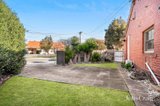 https://images.listonce.com.au/custom/160x/listings/24-churchill-avenue-newtown-vic-3220/545/01739545_img_09.jpg?Uh7EwaPi0z4