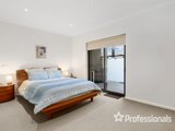 https://images.listonce.com.au/custom/160x/listings/24-civic-square-croydon-vic-3136/701/01525701_img_08.jpg?PZLPN1uYsys