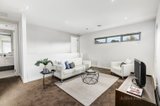 https://images.listonce.com.au/custom/160x/listings/24-clovelly-court-mount-waverley-vic-3149/253/00505253_img_05.jpg?BrhwheacBMo