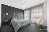 https://images.listonce.com.au/custom/160x/listings/24-codrington-street-charlemont-vic-3217/309/01907309_img_07.jpg?vt-eQiW13cw