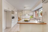 https://images.listonce.com.au/custom/160x/listings/24-college-way-burwood-vic-3125/224/00092224_img_04.jpg?_dcYEWavzDw