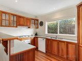 https://images.listonce.com.au/custom/160x/listings/24-county-terrace-croydon-hills-vic-3136/218/00621218_img_03.jpg?Jtm1IQYFGSo