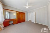 https://images.listonce.com.au/custom/160x/listings/24-creswell-avenue-airport-west-vic-3042/976/01720976_img_06.jpg?VGN6CGHWVT4