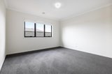 https://images.listonce.com.au/custom/160x/listings/24-crowther-drive-lucas-vic-3350/193/01612193_img_07.jpg?4w5IQvSiqNQ