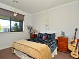 https://images.listonce.com.au/custom/160x/listings/24-curtain-drive-leopold-vic-3224/266/01699266_img_05.jpg?MhyW7z9HKOc