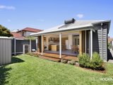 https://images.listonce.com.au/custom/160x/listings/24-davies-street-newport-vic-3015/783/01203783_img_06.jpg?NUmoqi39b40