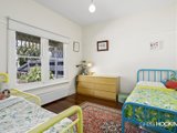 https://images.listonce.com.au/custom/160x/listings/24-davies-street-newport-vic-3015/783/01203783_img_09.jpg?i2QLGygReGk