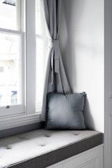 https://images.listonce.com.au/custom/160x/listings/24-deakin-street-brunswick-east-vic-3057/131/00819131_img_07.jpg?BAi1-Z6qyEE