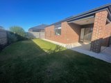 https://images.listonce.com.au/custom/160x/listings/24-dobell-street-mount-duneed-vic-3217/572/01855572_img_10.jpg?iIvwl4xOLBQ