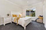 https://images.listonce.com.au/custom/160x/listings/24-doveton-street-castlemaine-vic-3450/584/01068584_img_09.jpg?j90vVMv5M7U