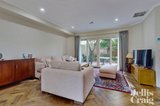 https://images.listonce.com.au/custom/160x/listings/24-edward-street-kew-vic-3101/822/01620822_img_02.jpg?D_40HGNVzR0