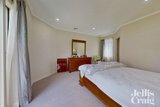 https://images.listonce.com.au/custom/160x/listings/24-edward-street-kew-vic-3101/822/01620822_img_07.jpg?OchKGHDKpZE