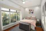 https://images.listonce.com.au/custom/160x/listings/24-elsa-court-eltham-vic-3095/297/00999297_img_06.jpg?t832D21mg70