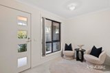 https://images.listonce.com.au/custom/160x/listings/24-evans-drive-croydon-vic-3136/983/01901983_img_08.jpg?VOY90_fZY5U