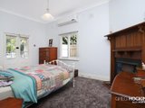 https://images.listonce.com.au/custom/160x/listings/24-farm-street-newport-vic-3015/515/01203515_img_09.jpg?NYBmFa1XIgo