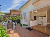 https://images.listonce.com.au/custom/160x/listings/24-garnet-street-brunswick-vic-3056/426/00847426_img_11.jpg?PS_4QEqHTZU