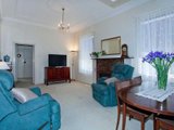 https://images.listonce.com.au/custom/160x/listings/24-garnet-street-brunswick-west-vic-3055/423/00847423_img_04.jpg?AG2ZJmmB4ZE