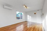 https://images.listonce.com.au/custom/160x/listings/24-george-street-north-melbourne-vic-3051/982/01850982_img_09.jpg?33fw1SLOFaY
