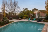 https://images.listonce.com.au/custom/160x/listings/24-gladstone-road-briar-hill-vic-3088/294/01933294_img_06.jpg?am-4z-1CGGc