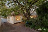 https://images.listonce.com.au/custom/160x/listings/24-gladstone-road-briar-hill-vic-3088/294/01933294_img_17.jpg?9HqaZB7yNrY