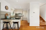 https://images.listonce.com.au/custom/160x/listings/24-gladstone-street-surrey-hills-vic-3127/840/01983840_img_04.jpg?XAc_1A4Ofic