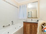 https://images.listonce.com.au/custom/160x/listings/24-glen-view-road-mount-evelyn-vic-3796/334/01526334_img_11.jpg?XZuRNZqTjVU