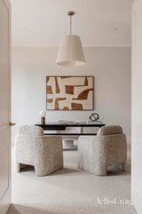 https://images.listonce.com.au/custom/160x/listings/24-glyndon-road-camberwell-vic-3124/890/01956890_img_05.jpg?NHREAdD5e08