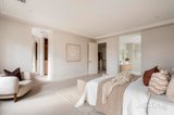 https://images.listonce.com.au/custom/160x/listings/24-glyndon-road-camberwell-vic-3124/890/01956890_img_16.jpg?vDFKsnurTQE