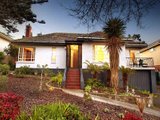 https://images.listonce.com.au/custom/160x/listings/24-hawkins-avenue-mont-albert-north-vic-3129/836/01683836_img_01.jpg?GJaeypH8Jn8