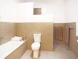 https://images.listonce.com.au/custom/160x/listings/24-hawkins-avenue-mont-albert-north-vic-3129/836/01683836_img_07.jpg?lsTTxDjZsU0