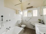 https://images.listonce.com.au/custom/160x/listings/24-highfield-road-canterbury-vic-3126/711/01021711_img_13.jpg?BgDethVWw_Y