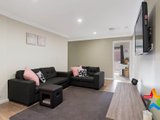 https://images.listonce.com.au/custom/160x/listings/24-highview-drive-mooroolbark-vic-3138/596/01524596_img_04.jpg?zLB7QqZwmTM