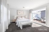 https://images.listonce.com.au/custom/160x/listings/24-hope-street-glen-iris-vic-3146/002/01810002_img_10.jpg?vusx2YfM1Wc