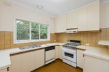 https://images.listonce.com.au/custom/160x/listings/24-hosken-street-balwyn-north-vic-3104/673/00200673_img_07.jpg?NwOD4MfEaeE