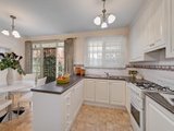 https://images.listonce.com.au/custom/160x/listings/24-hunter-road-camberwell-vic-3124/263/00829263_img_05.jpg?JhIzx8DM-fw