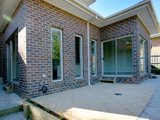 https://images.listonce.com.au/custom/160x/listings/24-judith-court-mount-waverley-vic-3149/820/01743820_img_06.jpg?eefxvV2_4PQ