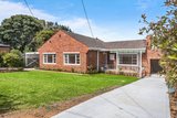 https://images.listonce.com.au/custom/160x/listings/24-kalang-road-camberwell-vic-3124/440/01846440_img_11.jpg?_HTpQqEWnFA