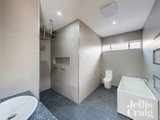 https://images.listonce.com.au/custom/160x/listings/24-laluma-street-essendon-vic-3040/515/01567515_img_01.jpg?WKuzV4Khalk