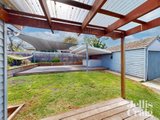 https://images.listonce.com.au/custom/160x/listings/24-laluma-street-essendon-vic-3040/515/01567515_img_03.jpg?g69oJKieyDI