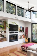 https://images.listonce.com.au/custom/160x/listings/24-langston-street-northcote-vic-3070/677/00653677_img_02.jpg?Dj46Yqq4M8s