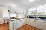 https://images.listonce.com.au/custom/160x/listings/24-larch-crescent-mount-waverley-vic-3149/720/01170720_img_03.jpg?gx-lRQY5zaU
