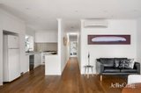 https://images.listonce.com.au/custom/160x/listings/24-leslie-street-elsternwick-vic-3185/566/01867566_img_04.jpg?8PCxvaJgbz4