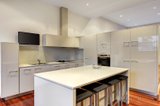 https://images.listonce.com.au/custom/160x/listings/24-little-curzon-street-north-melbourne-vic-3051/950/00419950_img_07.jpg?D-dda6tPYMs