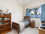 https://images.listonce.com.au/custom/160x/listings/24-longfellow-avenue-mooroolbark-vic-3138/416/01524416_img_10.jpg?NC3PWvM-NUM