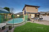 https://images.listonce.com.au/custom/160x/listings/24-ludwell-crescent-bentleigh-east-vic-3165/268/01559268_img_11.jpg?-Nqe2y-aZCo