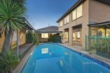 https://images.listonce.com.au/custom/160x/listings/24-ludwell-crescent-bentleigh-east-vic-3165/268/01559268_img_13.jpg?PQJGXpUz3vI