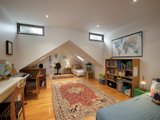 https://images.listonce.com.au/custom/160x/listings/24-lyell-street-south-melbourne-vic-3205/533/01087533_img_09.jpg?U_18Kc7JJF8